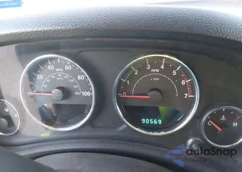 2011 Jeep Wrangler Unlimited Sport из США, поврежденный, VIN 1J4BA3H12BL503142